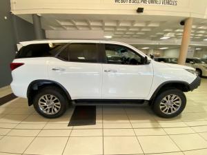 Toyota Fortuner 2.8GD-6 Raised Body automatic - Image 3