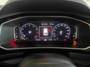 Volkswagen T-ROC 2.0 TSI 4M R-LINE DSG - Image 15