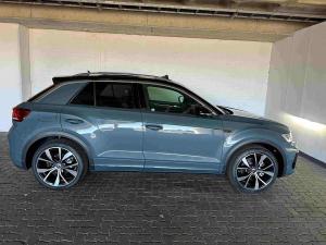 Volkswagen T-ROC 2.0 TSI 4M R-LINE DSG - Image 3