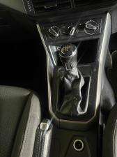 Volkswagen Polo 1.0 TSI Comfortline DSG - Image 13