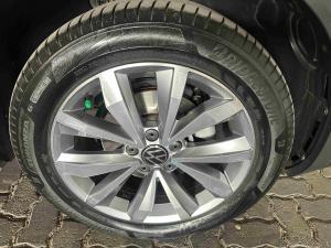 Volkswagen T-ROC 1.4 TSI Design Tiptronic - Image 10