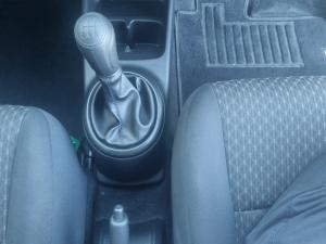 Toyota Vitz 1.0 - Image 13
