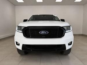 Ford Ranger FX4 2.0D 4X4 automaticD/C - Image 4