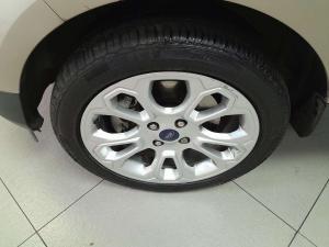 Ford Ecosport 1.0 Ecoboost Titanium - Image 10