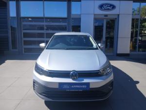 Volkswagen Polo sedan 1.6 manual - Image 2