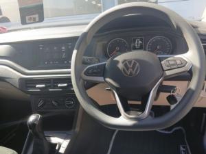 Volkswagen Polo sedan 1.6 manual - Image 5