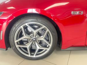 Ford Mustang 5.0 GT fastback - Image 5