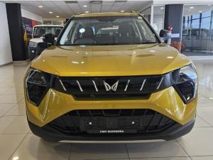 Mahindra XUV 3XO 1.2T AX5 manual - Image 2