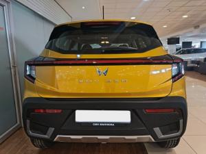 Mahindra XUV 3XO 1.2T AX5 manual - Image 4