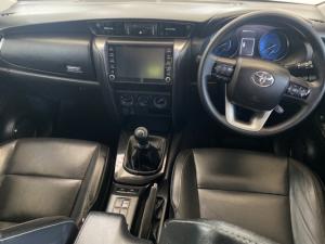 Toyota Fortuner 2.4GD-6 manual - Image 9