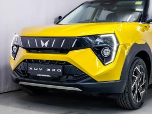 Mahindra XUV 3XO 1.2T AX7L - Image 3