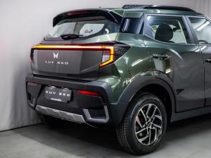 Mahindra XUV 3XO 1.2T AX5 auto - Image 20