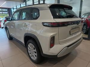 Suzuki Grand Vitara 1.5 GL manual - Image 3