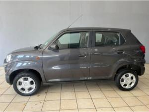 Suzuki S-Presso 1.0 GL manual - Image 5