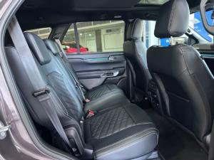 Ford Everest 3.0TD V6 4WD Platinum - Image 2