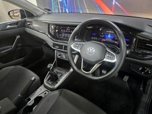 Volkswagen Polo hatch 1.0TSI Life manual - Image 6
