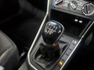Volkswagen Polo hatch 1.0TSI Life manual - Image 9