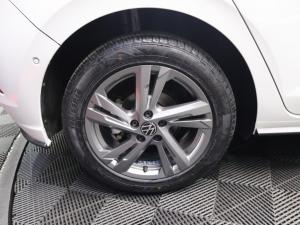 Volkswagen Polo hatch 1.0TSI R-Line - Image 10