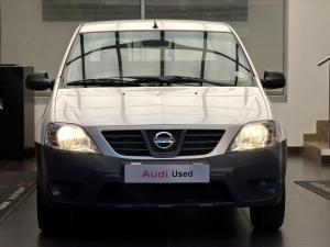 Nissan NP200 1.6i safety pack (aircon) - Image 2