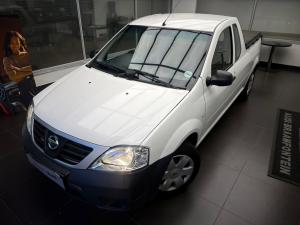 Nissan NP200 1.6i safety pack (aircon) - Image 3