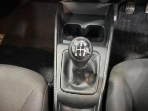 Suzuki Baleno 1.5 GL manual - Image 5