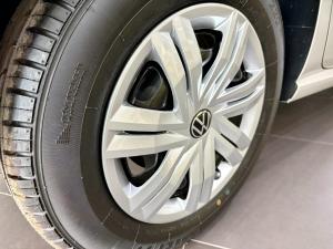 Volkswagen Polo Vivo hatch 1.4 - Image 14