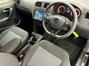 Volkswagen Polo Vivo hatch 1.4 Life - Image 3