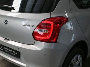 Suzuki Swift 1.2 GL auto - Image 11
