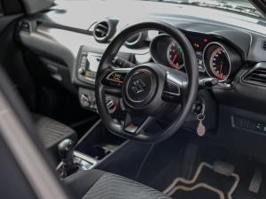 Suzuki Swift 1.2 GL auto - Image 13