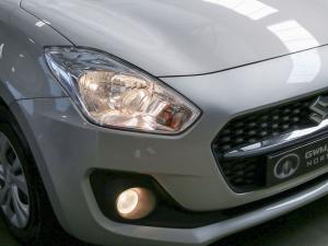 Suzuki Swift 1.2 GL auto - Image 5