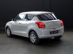 Suzuki Swift 1.2 GL auto - Image 6