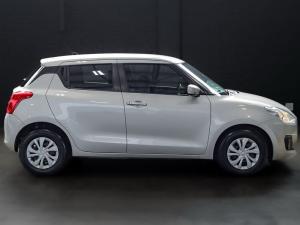 Suzuki Swift 1.2 GL auto - Image 9