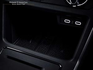 Volkswagen Polo hatch 1.0TSI Life auto - Image 12