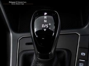 Volkswagen Polo hatch 1.0TSI Life auto - Image 9