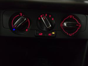 Volkswagen Polo Vivo hatch 1.0TSI GT - Image 13