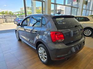 Volkswagen Polo Vivo hatch 1.4 Life - Image 2