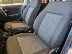 Volkswagen Polo Vivo hatch 1.4 Life - Image 7