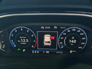 Volkswagen T-Roc 2.0TSI 4Motion R-Line - Image 15