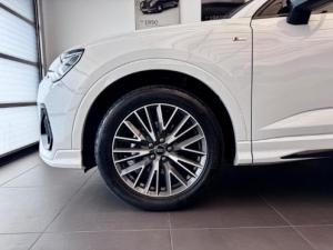 Audi Q3 Sportback 35TDI Black Edition - Image 3