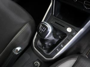 Volkswagen Polo hatch 1.0TSI Life manual - Image 15