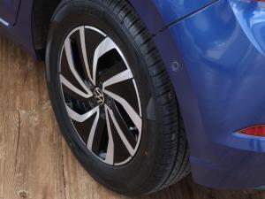 Volkswagen Polo hatch 1.0TSI Life manual - Image 19