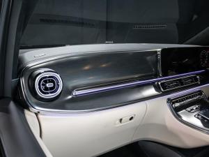 Mercedes-Benz V-Class V300d Exclusive - Image 16