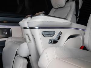 Mercedes-Benz V-Class V300d Exclusive - Image 22
