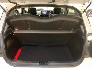 Hyundai Grand i10 1.0 Premium hatch - Image 19