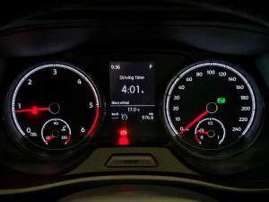 Volkswagen Transporter 2.0TDI Kombi SWB Trendline auto - Image 15