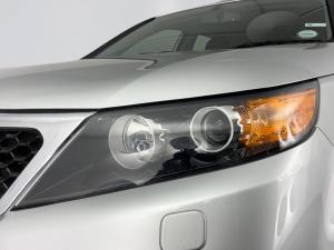 Kia Sorento 3.5 automatic 7 Seat - Image 3