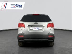 Kia Sorento 3.5 automatic 7 Seat - Image 5