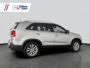 Kia Sorento 3.5 automatic 7 Seat - Image 6