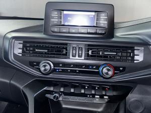 Peugeot Landtrek 1.9TD double cab Professional - Image 16