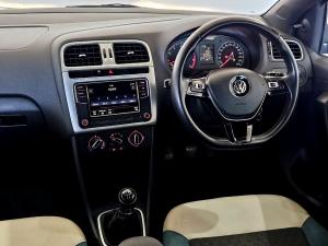 Volkswagen Polo Vivo hatch 1.4 Comfortline - Image 21